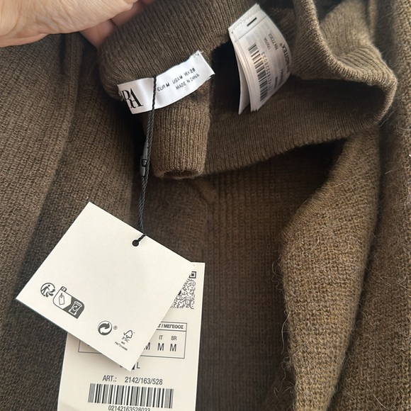 Knit midi skirt - Picture 2 of 2